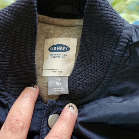 Boys old navy jacket - Picture 4 of 6
